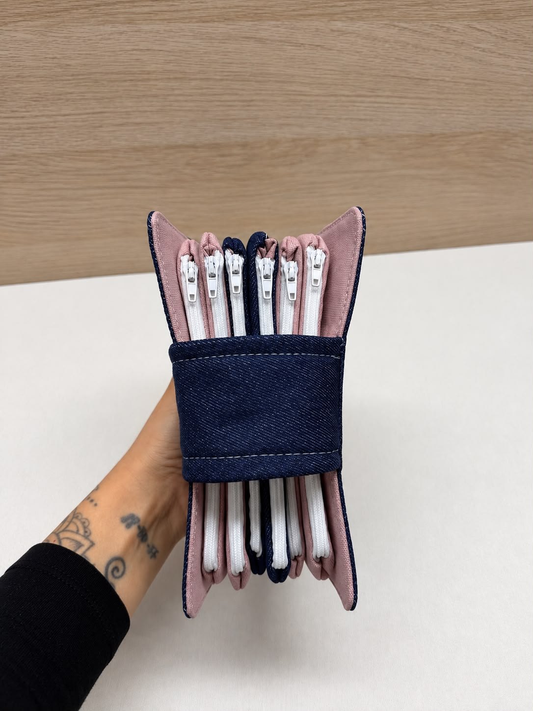 Risparmio - Jeans e Rosa antico